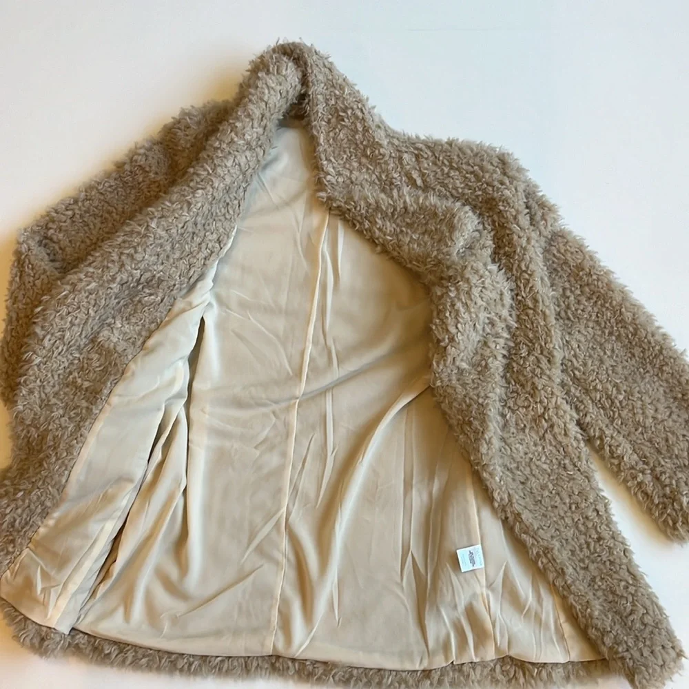 Tularosa Teddy Open Cardigan Sweater Jacket- NWT- Tan Cream- Size Medium - Picture 5 of 9